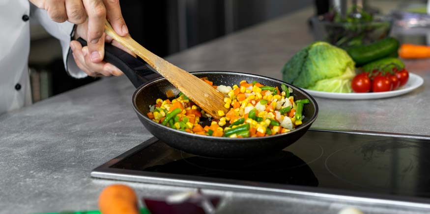 Who Discovered Electromagnetic Induction Who Discovered Electromagnetic Induction_ A Simple Look at the Science