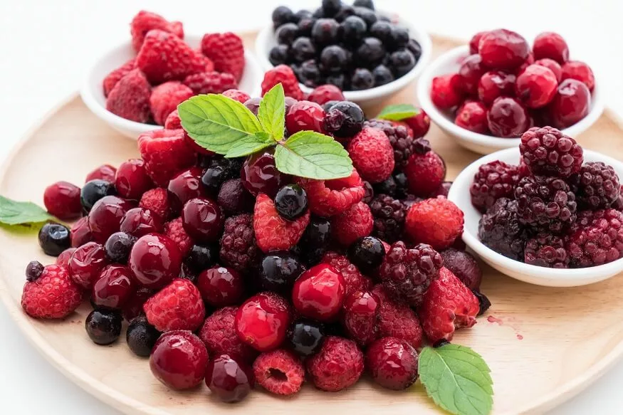 advantages of berries